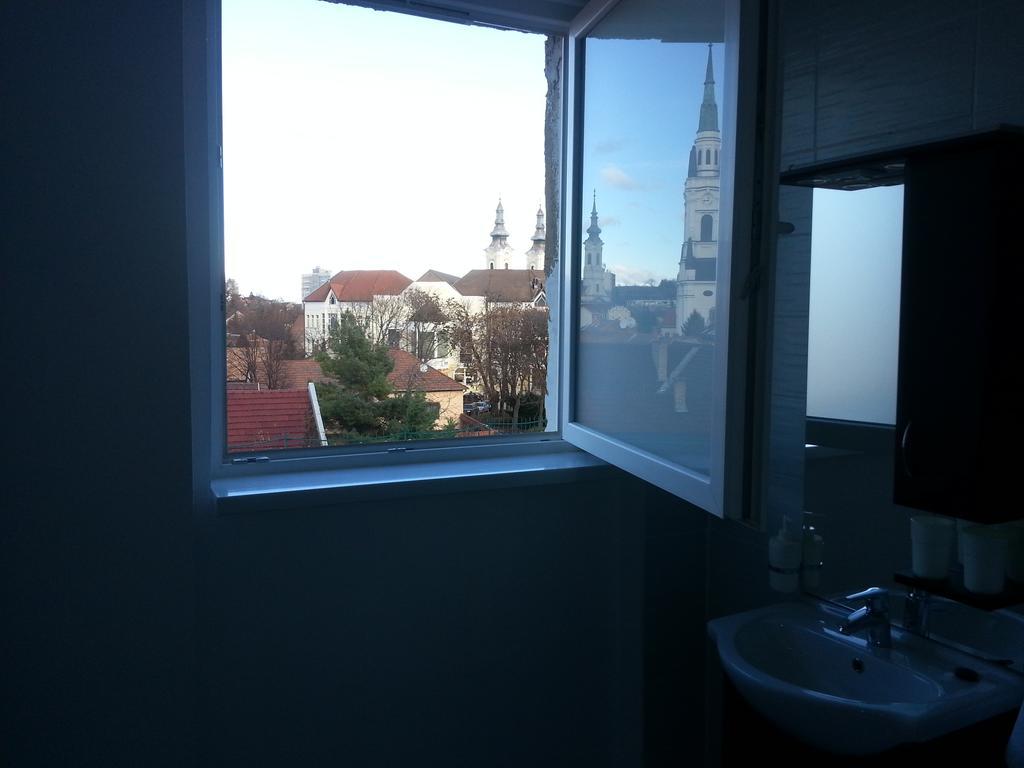 Downtown Apartment Miszkolc Zewnętrze zdjęcie