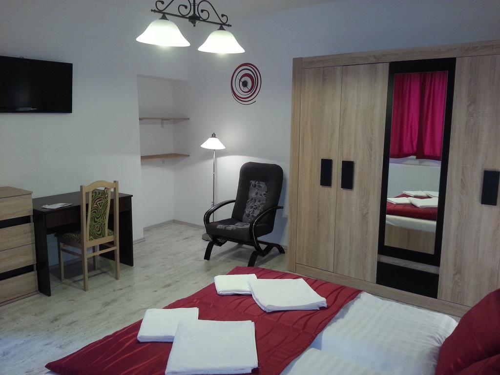 Downtown Apartment Miszkolc Zewnętrze zdjęcie