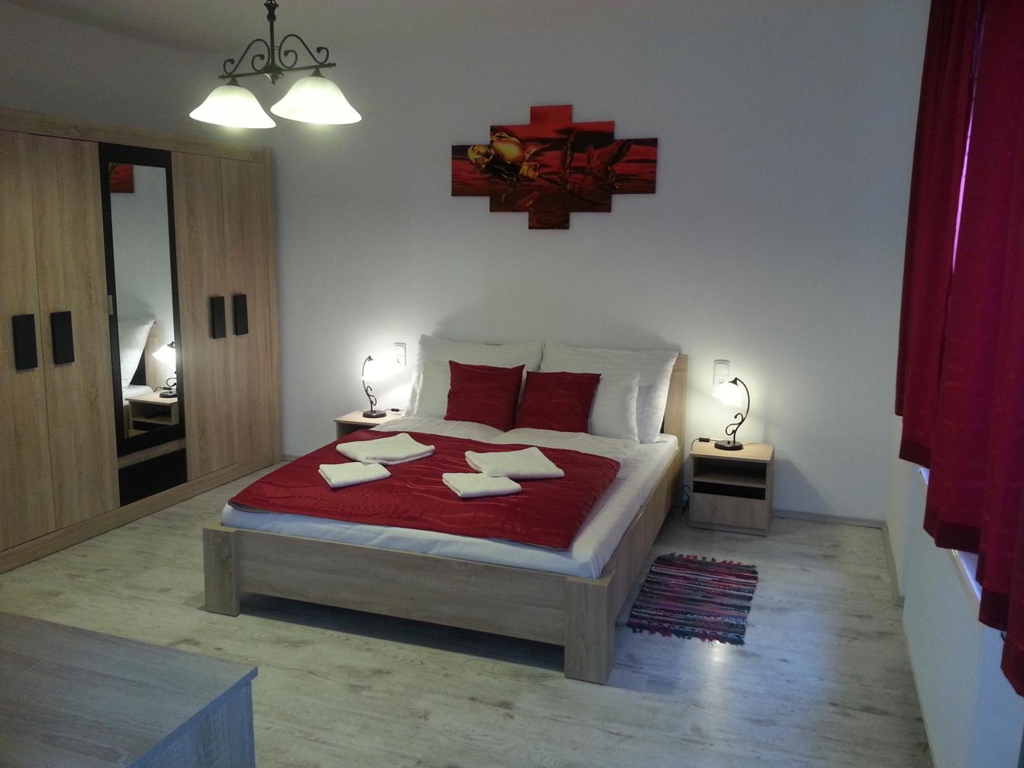 Downtown Apartment Miszkolc Zewnętrze zdjęcie