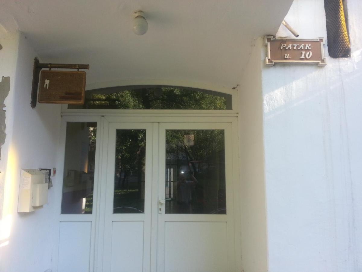 Downtown Apartment Miszkolc Zewnętrze zdjęcie